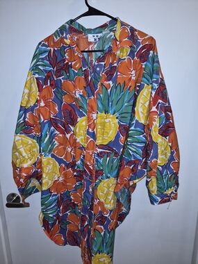 Vintage 80s Tropical Pineapple Floral Button-Up Shirt/cover Up OS